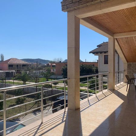 Villa Garden Shkodra エクステリア 写真